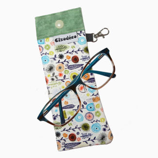 Picture of Eyeglass Case - Jardin Multi