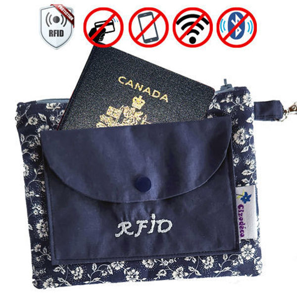 Image sur Pochette Passeport RFID - Floral bleu